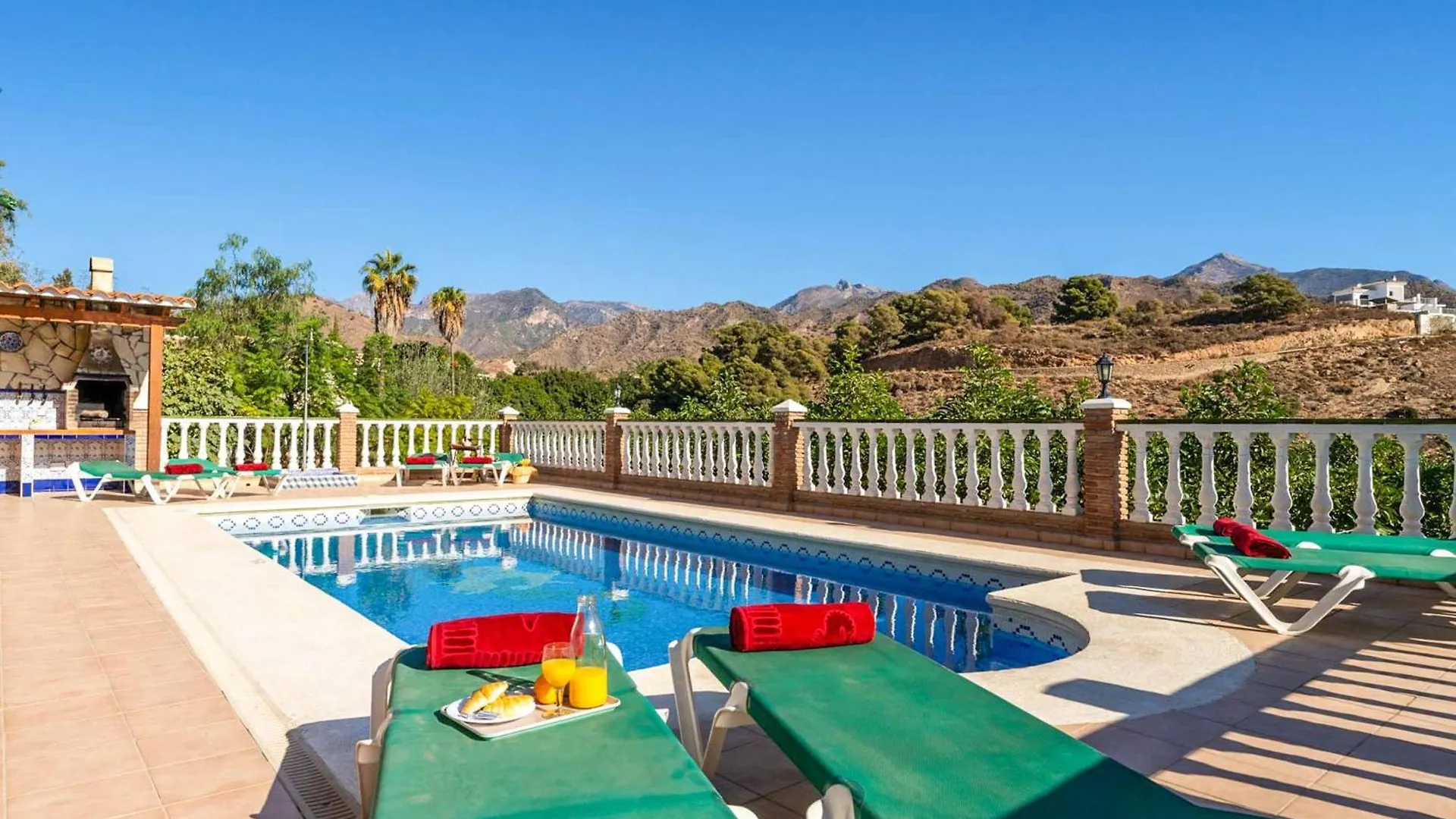 Villa Exotica Nerja 0*,  Spain